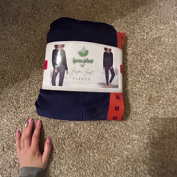 brand new fleece pjs - Picture 1 of 1